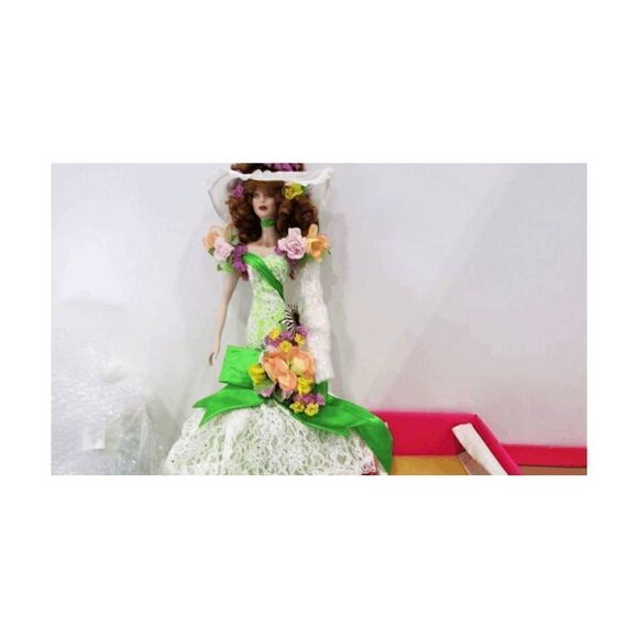 RARE! Bob Mackie's Legendary Beauties Seasons Doll "Spring“ NIB - Picture 2 of 5